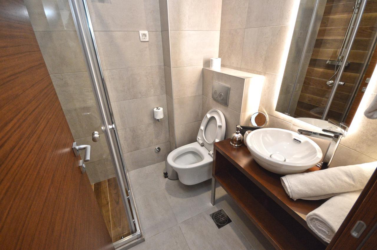 Chill And Go Aparthotel Будва Экстерьер фото